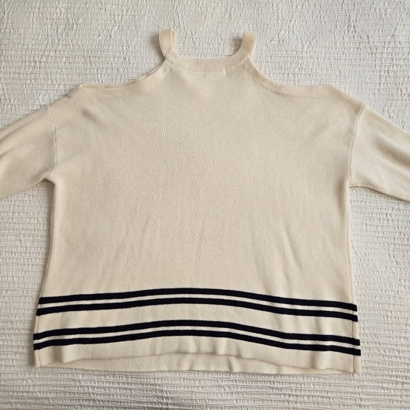 NWT Anthropologie x Knitted & Knotted Cream Cold Shoulder Bell Sleeve Sweater - Picture 8 of 16